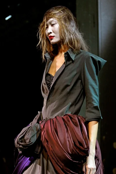 Look 35